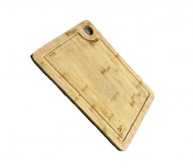 PLANCHE À DÉCOUPER 